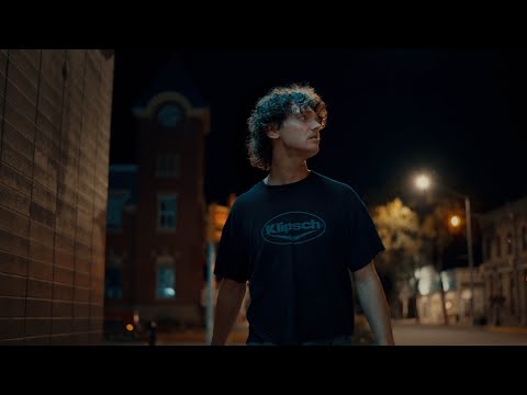 Zackery - Closed Eyes (Official Video)