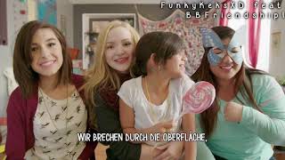 Dove Cameron, Christina Grimmie &amp; Baby Kaely -  What A Girl Is (Deutsche Übersetzung)