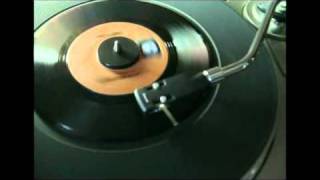 I Can Hear Music - Larry Lurex (Queen Freddie Mercury)