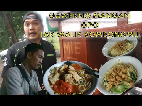 Mie ayam gurih terenak di warkop darmo surabaya, hanya 10ribu