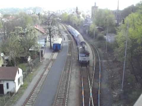 749 011 na čele os. 9055 - Praha Braník rozjezd - 9.4.2011.