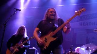 The Kentucky Headhunters - My Daddy Was a Milkman (Drum Solo)