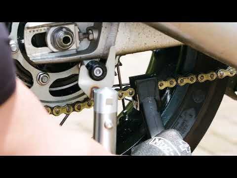 Muc-Off Motorcycle Chain Cleaner img video