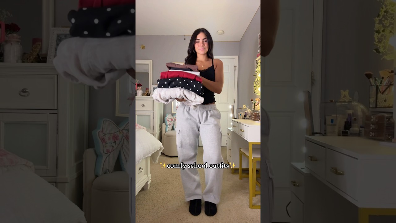 Comfy outfits for back to school!🤍🤍 #ootd #style #school #comfy #fashion #clothing #fitspo