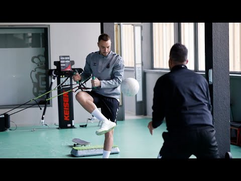 🏃🏻‍♂️⚽️  𝑬𝒏𝒕𝒓𝒆𝒏𝒂𝒓, 𝒆𝒏𝒕𝒓𝒆𝒏𝒂𝒓 𝒚 𝒆𝒏𝒕𝒓𝒆𝒏𝒂𝒓 para estar listo. #BurgosLasPalmas | #LaUniónHaceLasPalmas