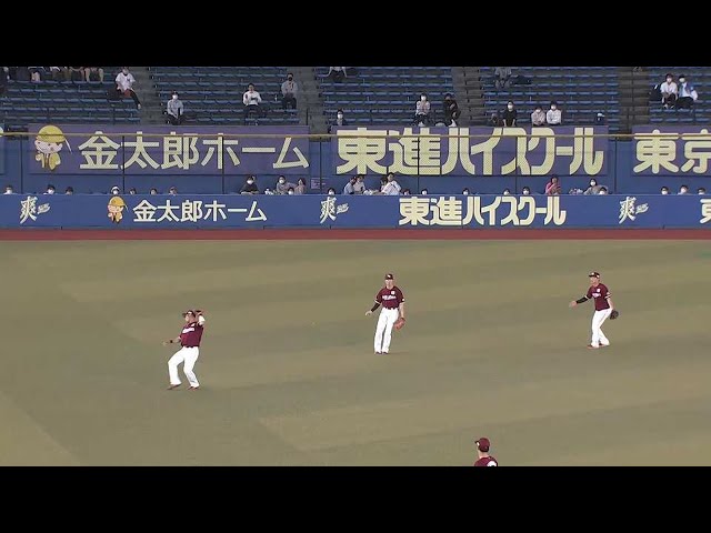 【ボール消えた!?】幕張の空で何が…『18時43分 恐怖の外野フライ』