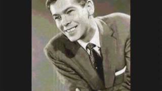 Cry ~ Johnnie Ray & The Four Lads (1951)