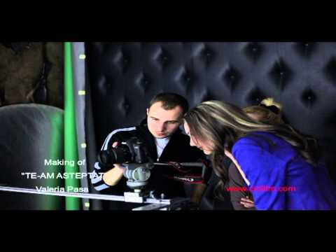 Making of slide show TE-AM ASTEPTAT de Valeria Pasa