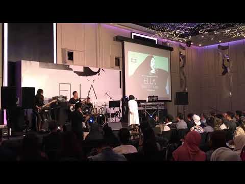 Aina Abdul (Cover - Sembilu)..