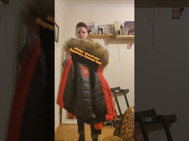Vídeo relacionado con Superdry Chaqueta Everest Bomber para Hombre, Azul Marino y Cromo., XXL