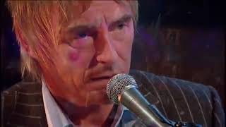 Amy Winehouse &amp; Paul Weller -  Don't Go To Strangers