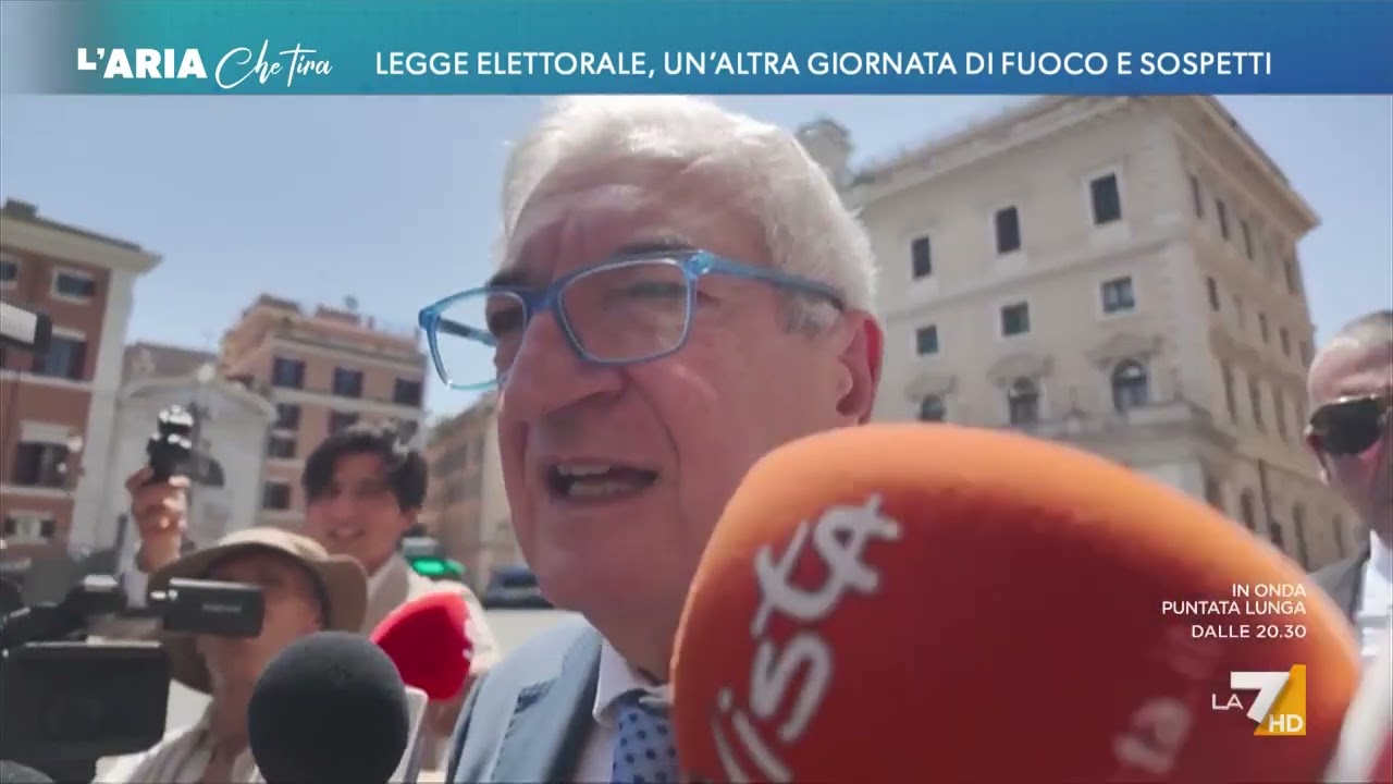Legge elettorale, un'altra giornata di fuoco e sospetti
