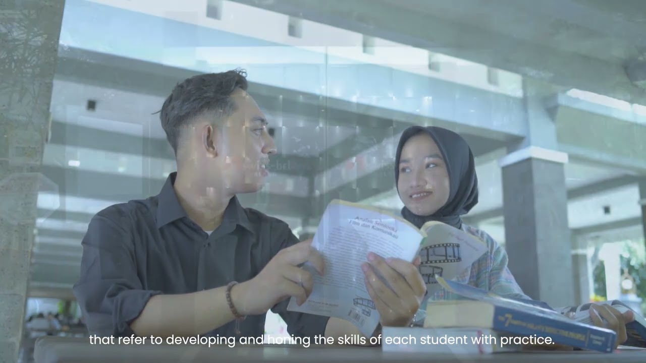 Video Profil Fakultas Vokasi  Update 2023