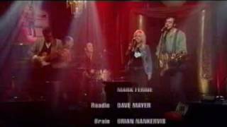 Sharon O'Neill & Dann Hume - Rain (RocKwiz)