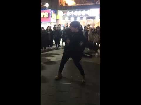 [180110] DOB (디오비) Hongdae 솔로 Taeyeong 🔝 Gashina 가시나 - SUNMI 💕