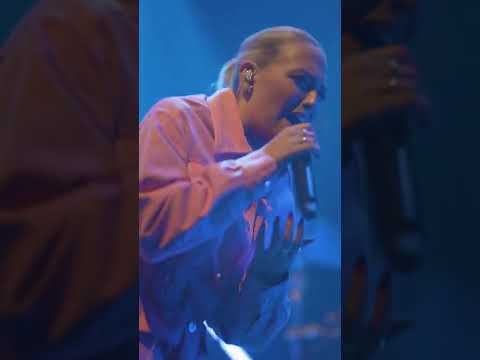 Ingeborg Walther - Verket scene