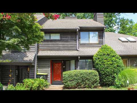Cozy 2-story Townhouse property video