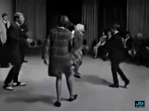 Vikki Carr - He's A Rebel