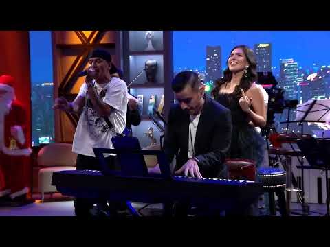 Corona y Lu de la Tower - Error 403