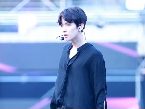 170528 the EXO'rDIUM DOT in SEOUL Baekhyun white noise+thunder