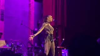 Download lagu Chante’ Moore - Chante’s Got a Man mp3