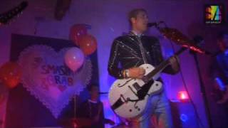 Tommy Sparks perform Shes Got Me Dancing live