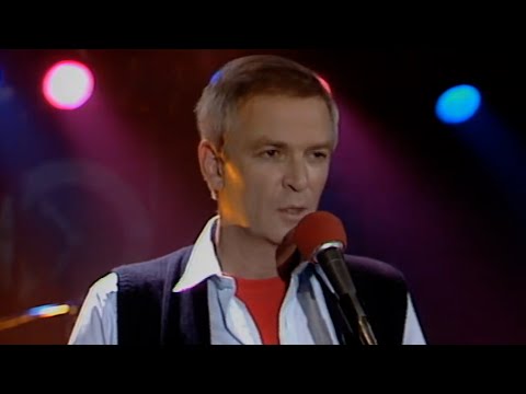 אריק איינשטיין - עוף גוזל | קליפ