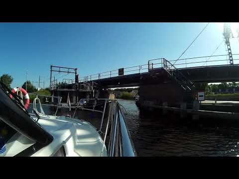 Mit dem Boot im Juni 2020 von Akkrum nach Leeuwarden