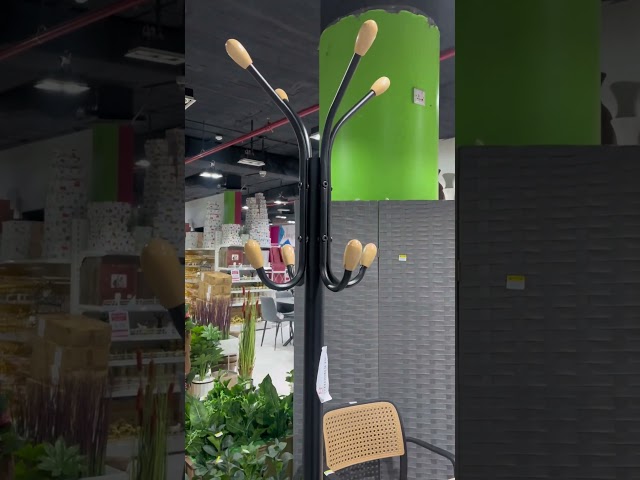 شماعة ملابس حديد اسود بقاعدة