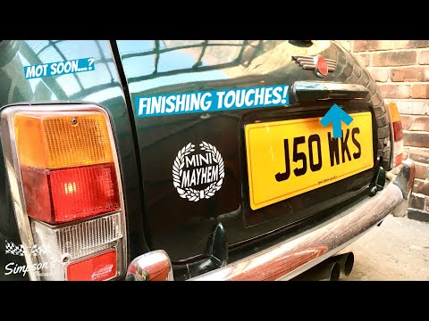 Classic Mini John Cooper Conversion JCW - Painting The Number Plate Lamp