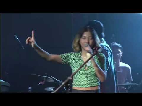 Noni - WRITTENINTHESTARS Feat. Basboi (Live at The 12th Music Gallery)