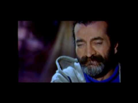 Yusuf Hayaloglu - Iste Gidiyorum ( Yusuf Hayaloglu ve Ahmet Kaya Anisina)