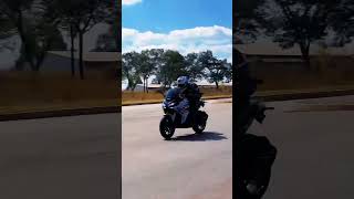 Download lagu BMW HUCHI 325km/hr mp3 Download lagu BMW HUCHI 325km/hr mp3