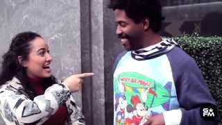 MURS Receives A Lesson On &#39;Mi Corazón&#39;