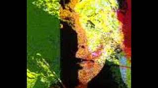 GYPSY KYSS       COLORS CAN STAIN