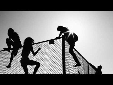 Lucas Fenn ft. LA - Holes