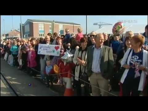 HMS Argyll sails home to warm reception 30.03.12