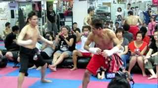 preview picture of video 'SANTICHAI GYM ~ ART OF MUAY THAI 03'