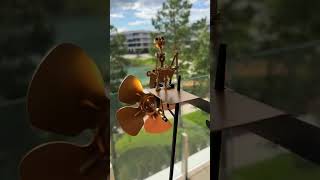 Download lagu Mini Wind-Powered Drummer Stuns Everyone mp3