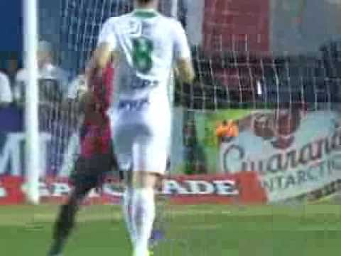 Atletico PR 1-0 Portuguesa (Goal Marcelo)