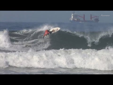 Slater Vs. Medina 🏄‍♂️ Heat highlights 2011 SF #kellyslater #gabrielmedina #powerlinesproductions