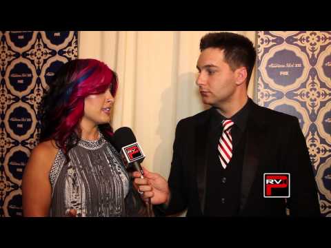 Jessica Meuse makes Sam Woolf Face impression