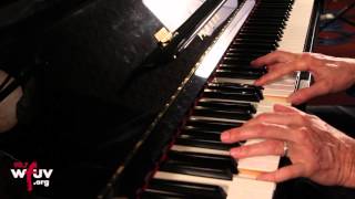 Jimmy Webb - &quot;Adios&quot; (Live at WFUV)