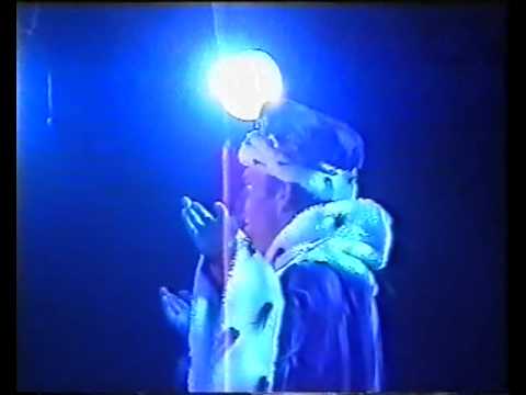 Thomas Borchert - The show must go on