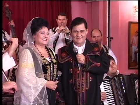 IOANA SI MARIN CORNEA  -  CAND IN SAT FUGEA O FATA