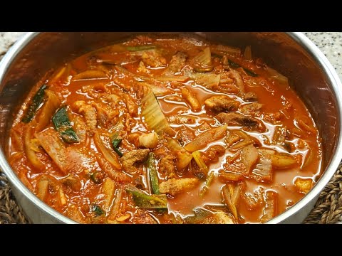 김치 찌개 이렇게 드셔보세요 묵은지 김치 찌개 맛있게 끓이는 방법 김치찌개요리 찌개요리 국요리 묵은지 김치찌 묵은지요리 김치 찌개 끓이는법 김치 찌개 끓이는 방법 김치 찌개 끓이기