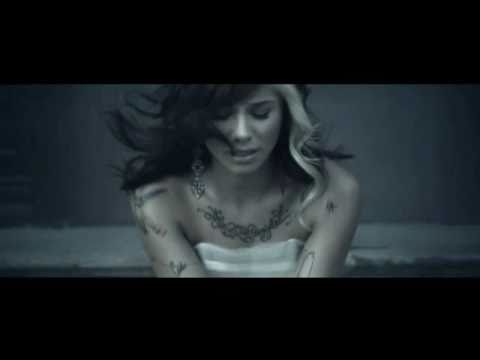 LiaMartinsLindja’s Video 103522324652 IpK1CL-WVzU