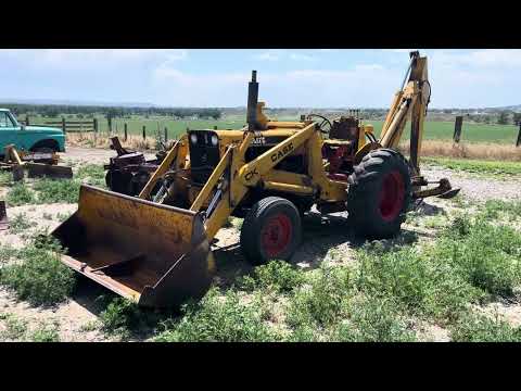 Case  580  BackHoe w/79" Front Bucket & 18" Backhoe Bucket