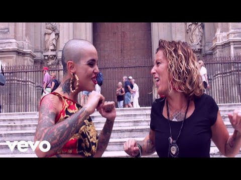 Vinila Von Bismark - Solo para Mí ft. La Mari