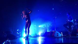 Vanessa Paradis @ Olympia  01 Il y a